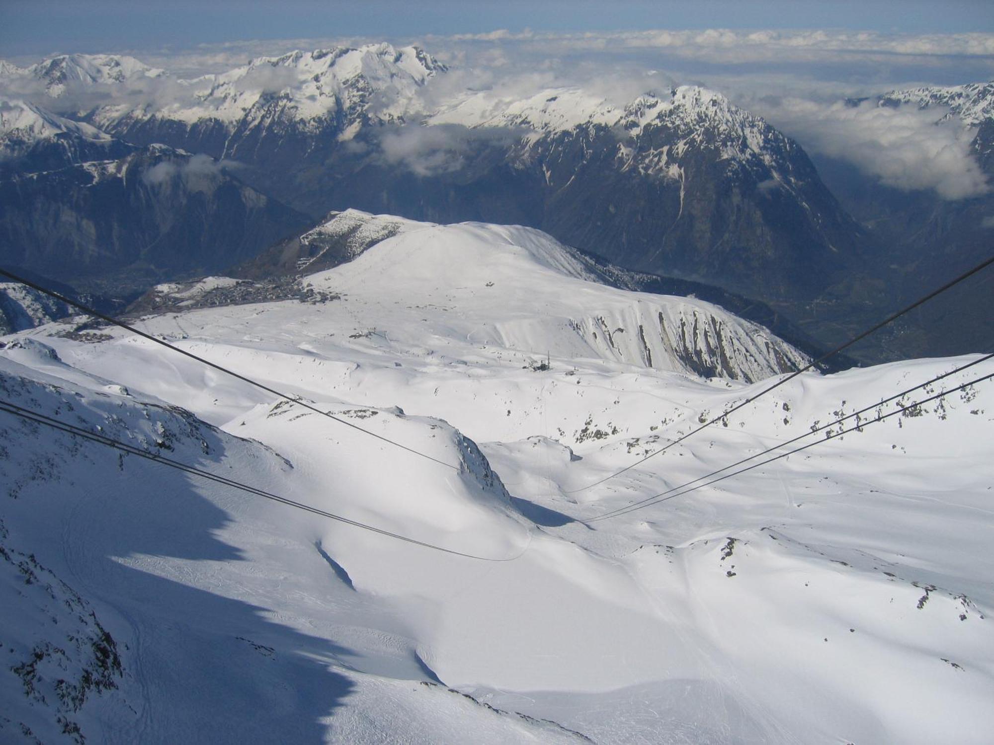 Hotel Le Dome Alpe d'Huez Dış mekan fotoğraf